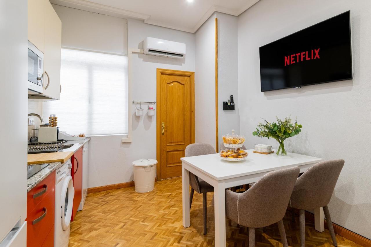 Centrico Apartamento Con 3 Banos En Puerta Del Sol Y Atocha Мадрид Екстериор снимка